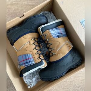 Brand new Ripzone kids winter boots